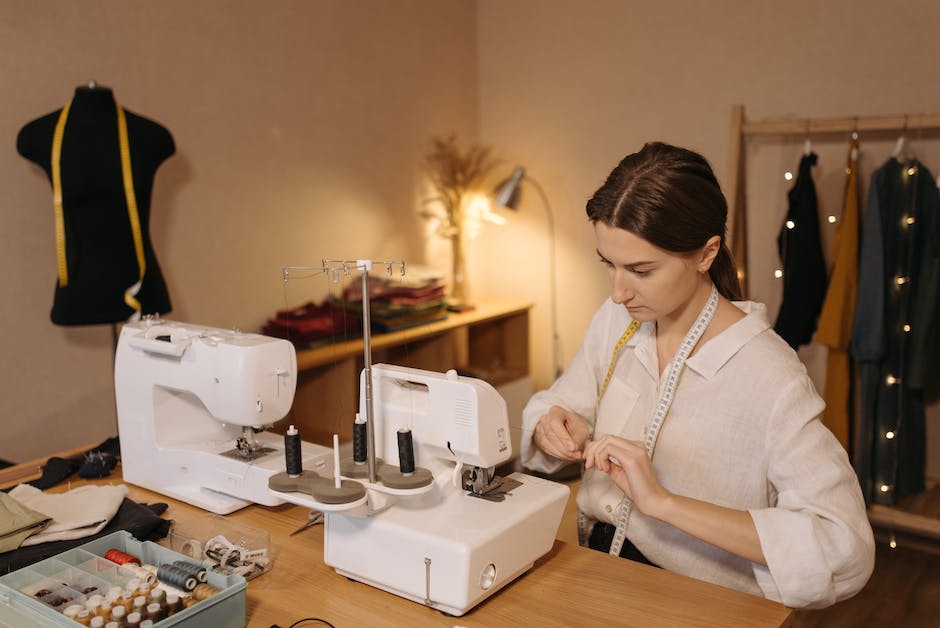Unveiling the History and Evolution of Sewing Machines
Exploring the Versatility and Features of Modern⁣ Sewing Machines
Embarking on a Journey to Find ⁣the Perfect Sewing Machine
Mastering the Art of Machine Sewing: Tips, Tricks, ‌and Recommendations